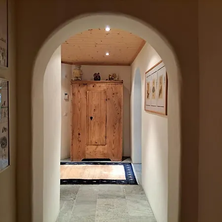 By Quokka 360 - Charming With Private Patio Apartment Laax