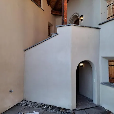 By Quokka 360 - Charming With Private Patio *