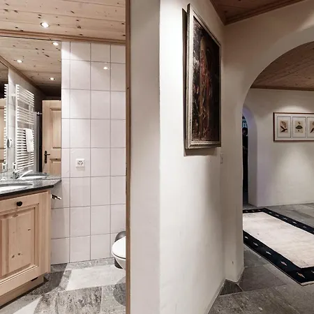 By Quokka 360 - Charming With Private Patio Laax