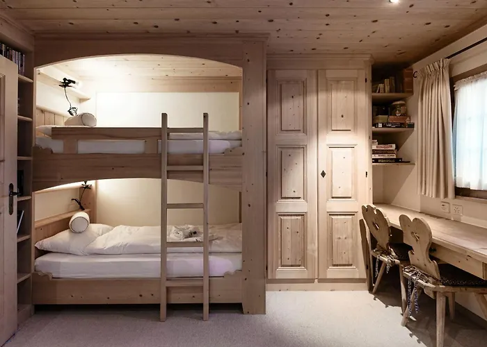 דירה By Quokka 360 - Charming With Private Patio לאקס